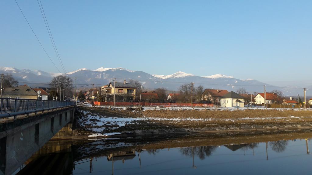Apartman Yvet Sucany Exterior photo